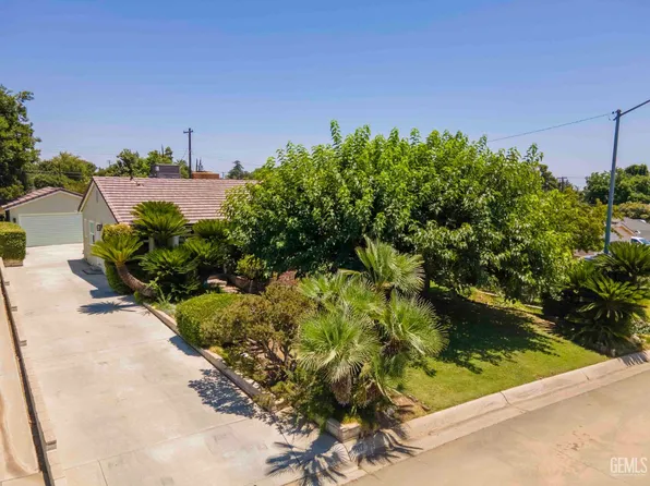 1817 Los Robles Dr, Bakersfield, CA 93306