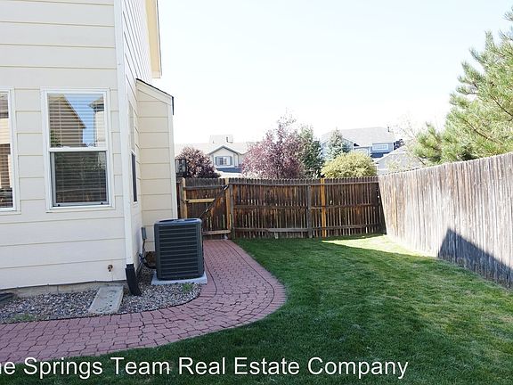2nd image of 8965 Thorncreek Dr