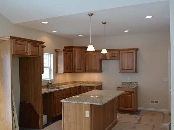 5th image of 4632 Black Bear Dr