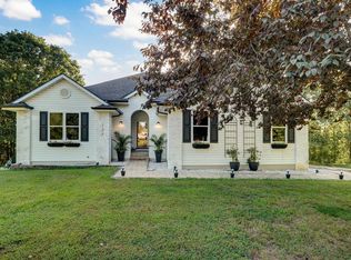 137 Spice Rd, Ozark, MO 65721