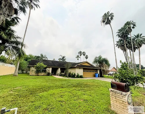 5611 La Estrella Cir Photo 1