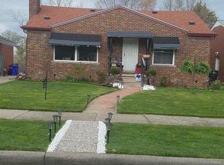4692 Hereford St, Detroit, MI 48224