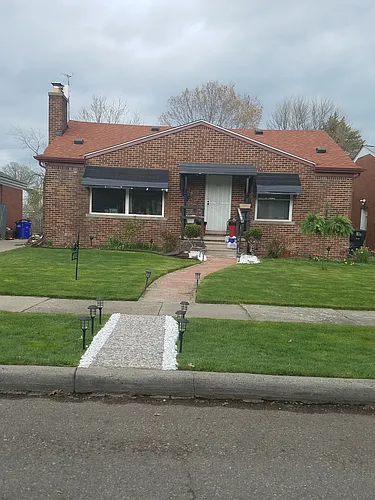 4692 Hereford St Photo 1