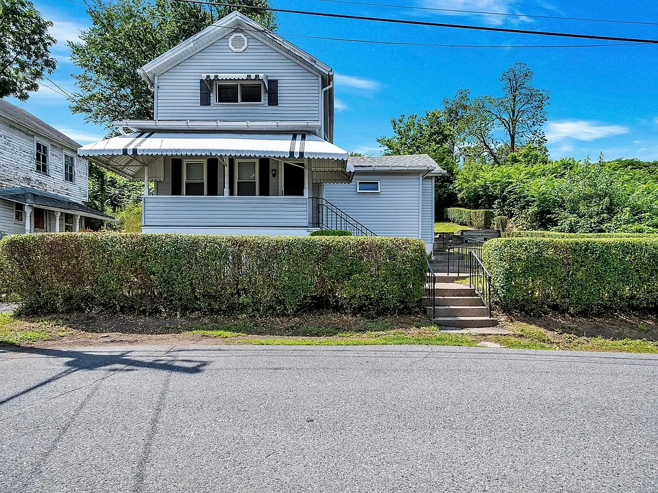 920 Roland Ave