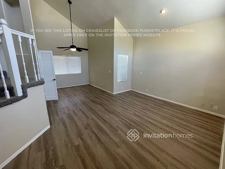 2017 E Marquette Dr — Photo 4