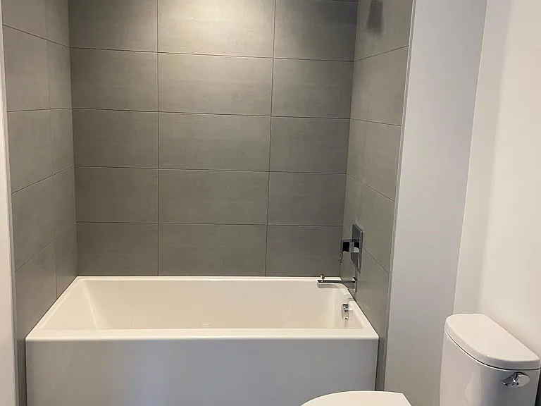 1808 Minor Ave #1704 — Photo 8