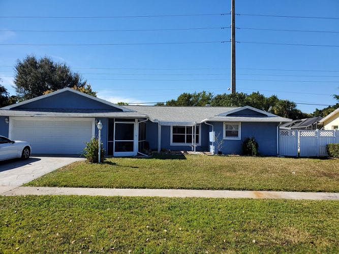1st image of 5279 Woodstone Cir W