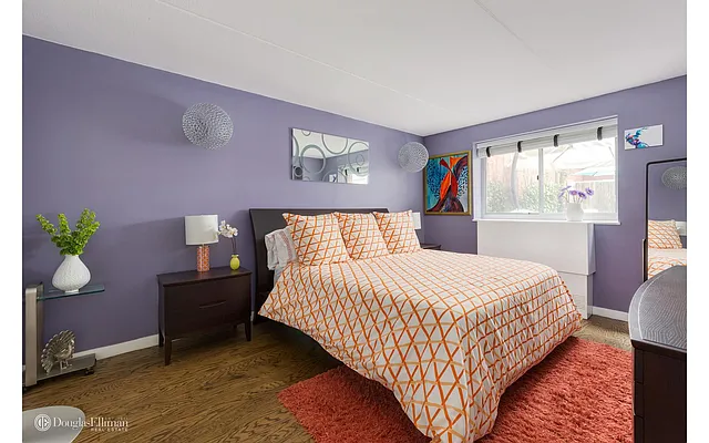 Sold by Douglas Elliman | media 15