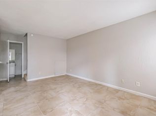 6633 W Airport Blvd APT 502, Houston, TX 77035