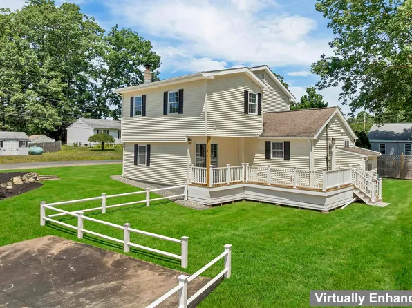 2 Dennison Avenue, Salem, NH 03079
