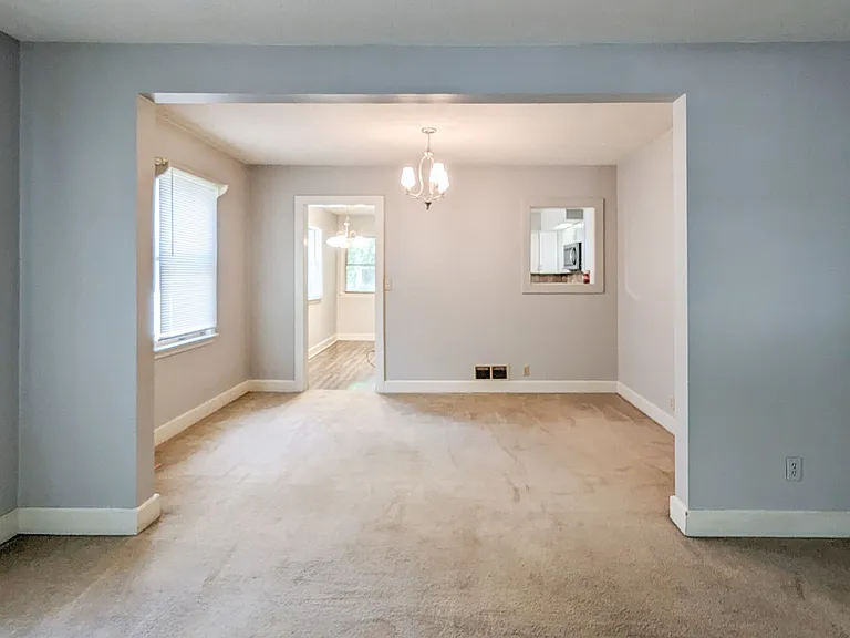 1408 N Lorraine Ave — Photo 10