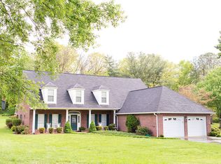 1834 Timbercrest Dr, Athens, TN 37303