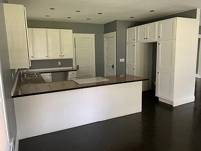2214 Living-Bed_08142023