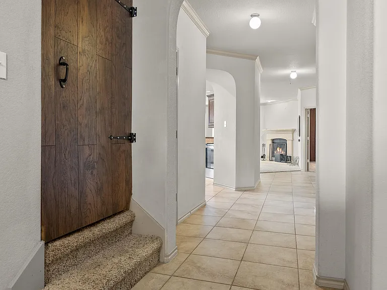 3200 Stonecrop Trl — Photo 25