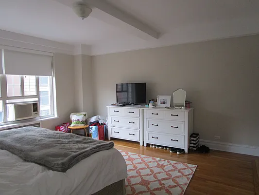 Rented by Rita S Citrin, LREB | media 62