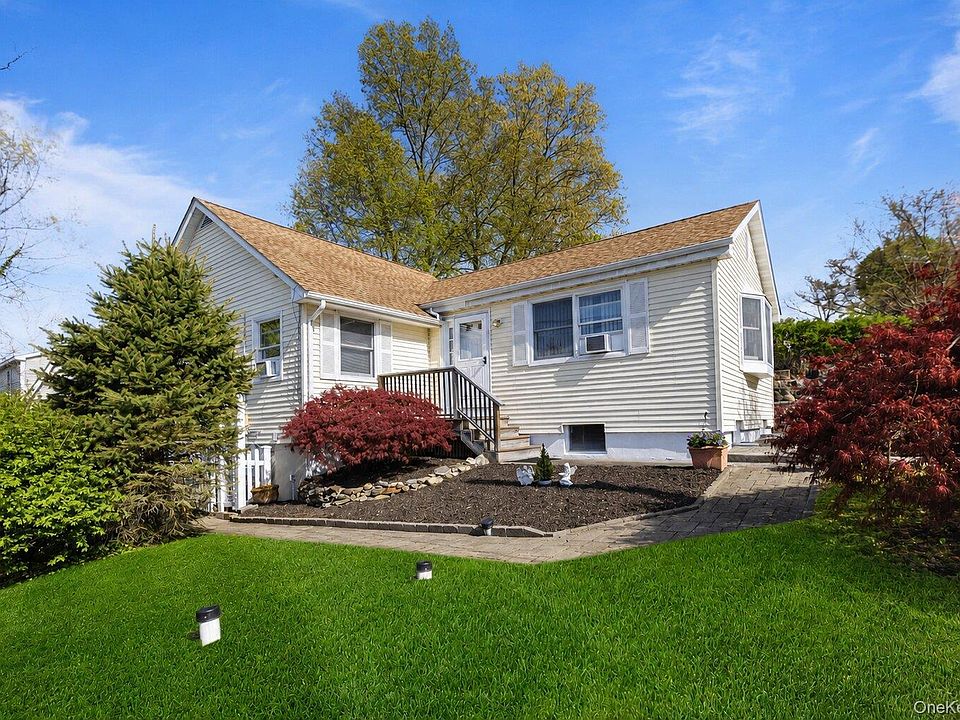 1st image of 11 Daisy Drive