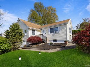 11 Daisy Drive, Mahopac, NY 10541