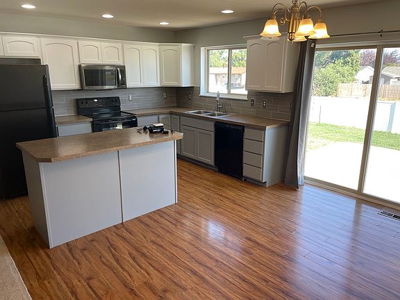 Kitchen-Dining