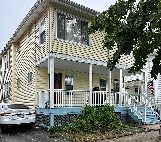 301 Atlantic St #2F — Photo 1