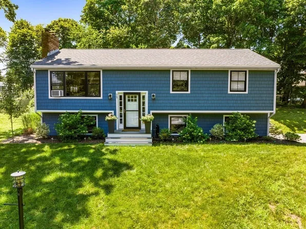 75 Captain Peirce Rd, Scituate, MA 02066