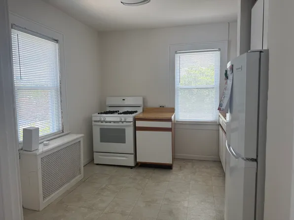 (undisclosed Address), Franklin Square, NY 11010
