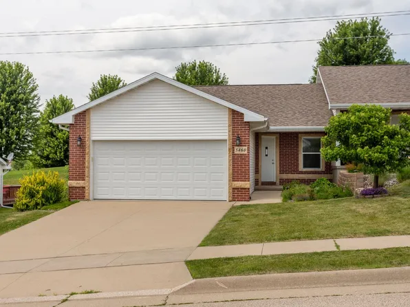5460 Park Pl, Asbury, IA 52002