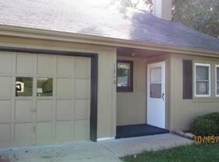 1310 N Harvey Dr, Olathe, KS 66061