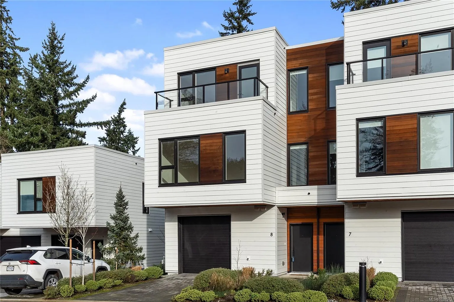 2330 Sooke Rd #8 photo 1