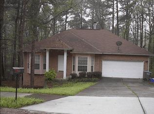 2929 Trotters Crest Dr, Snellville, GA 30039