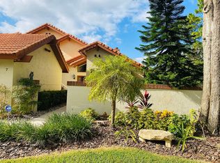 7 Village Cir, Palm Coast, FL 32164
