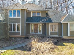 30 Creekside Dr, Fulton, NY 13069