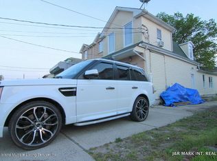 32 Winfield St, Staten Island, NY 10305