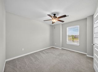 440 Willow Dr, Centerton, AR 72719