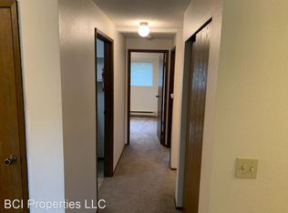 5823 N 33rd St #3, Tacoma, WA 98407
