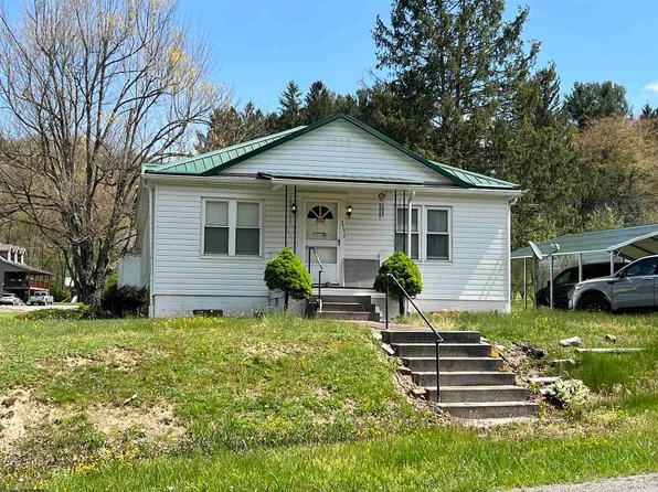 375 S Beverly Pike, Belington, WV 26250