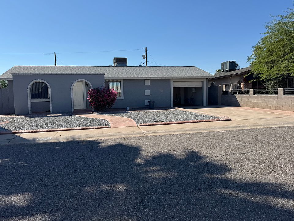 1st image of 2250 N 47th Dr