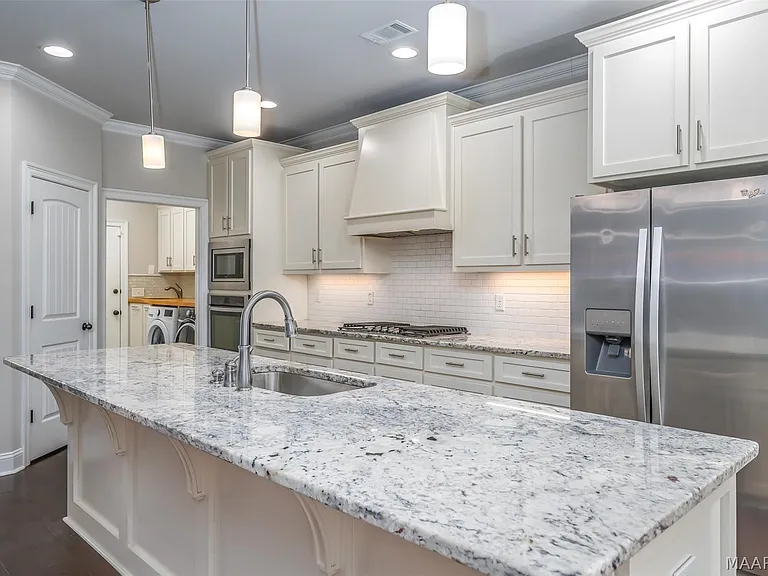 1613 Haworth Park Way — Photo 8