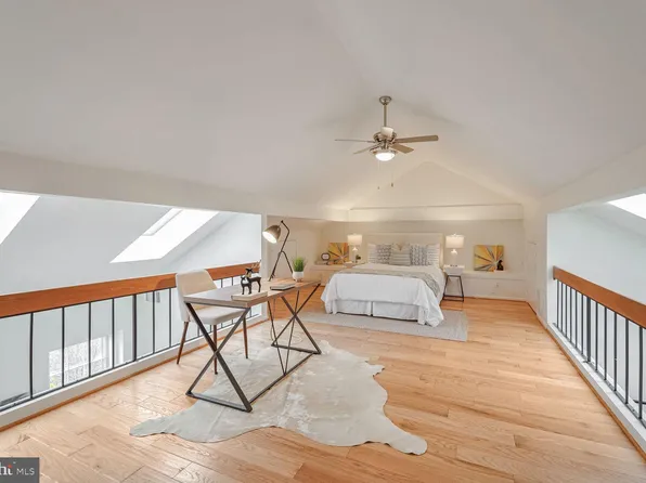 3840 Porter St NW APT F384, Washington, DC 20016