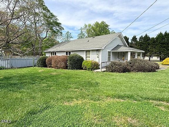2nd image of 2921 Sparger Rd