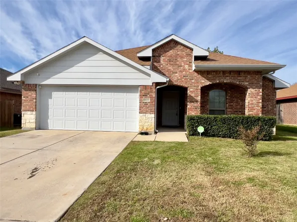 2833 Mesquite Rd, Fort Worth, TX 76111
