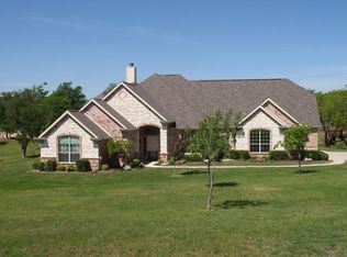 141 Rustling Elm Way, Azle, TX 76020