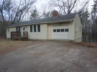 151 Warren Rd, Townsend, MA 01469