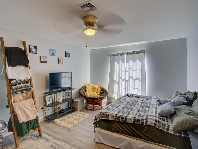 3415 Horseshoe Trl — Photo 8