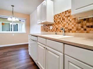 890 Burbank Dr #6, Santa Clara, CA 95051