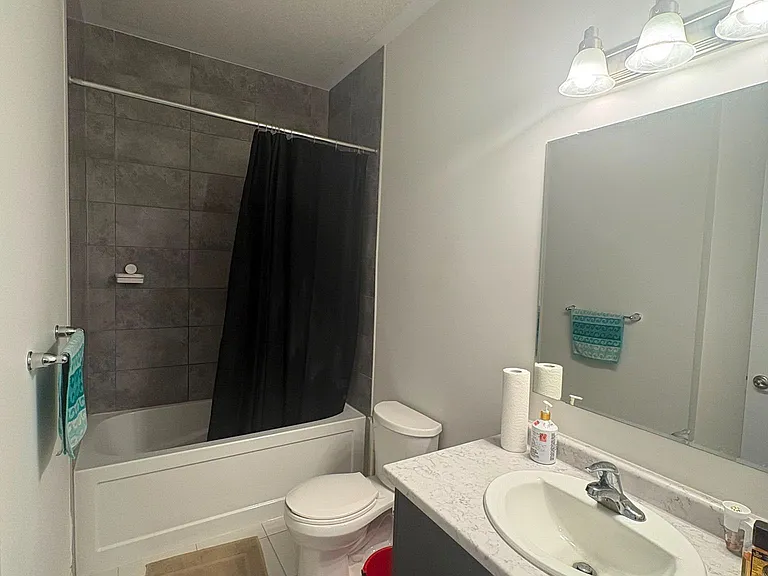 25 Isherwood Ave #A7 — Photo 12