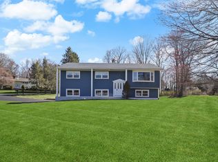 15 Spruce Knls, Putnam Valley, NY 10579