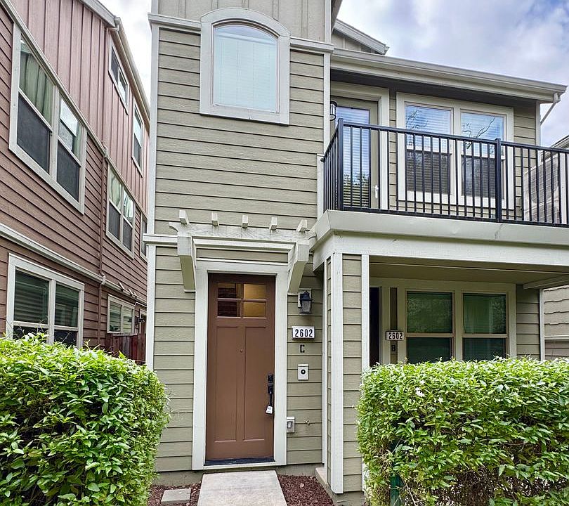 1st image of 2602 1st St Unit C