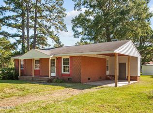 302 Ridgeway Dr, Plymouth, NC 27962