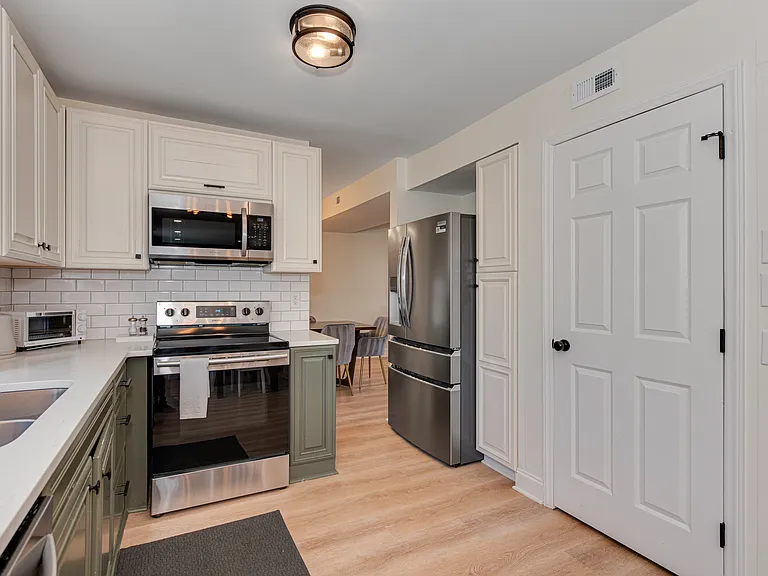 616 Sweetgum Ln — Photo 11