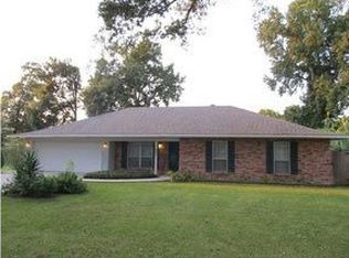 617 Daspit Rd, New Iberia, LA 70563